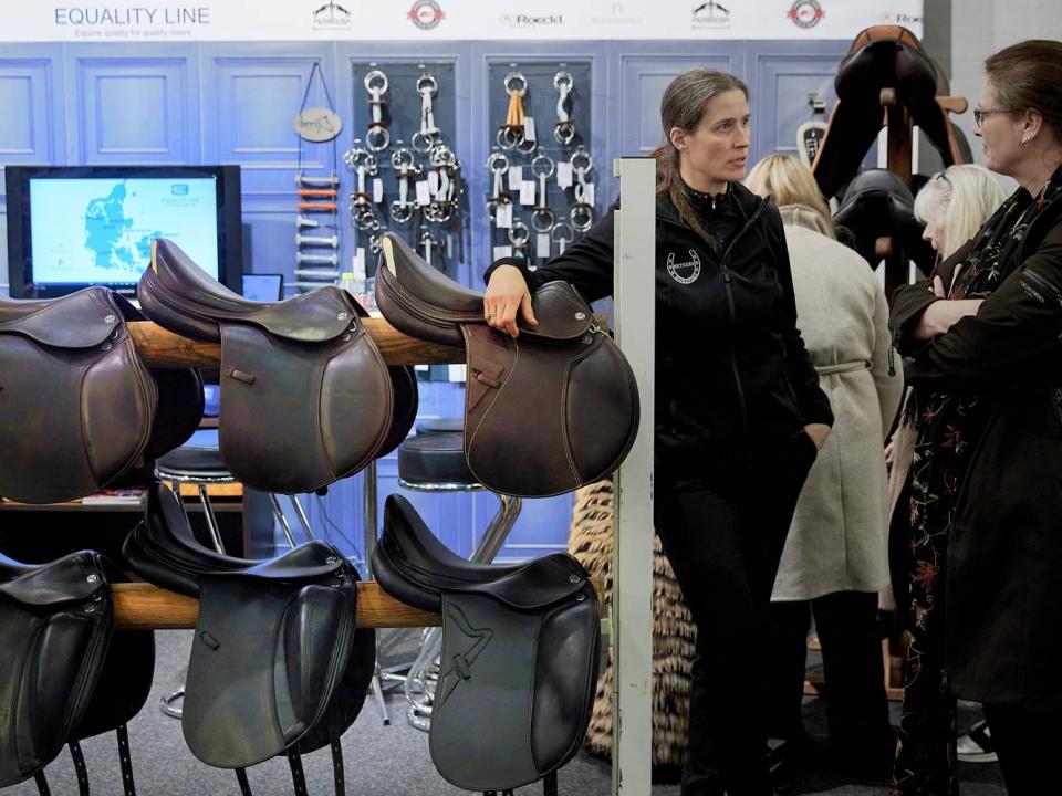 Udstillere på hestemesse